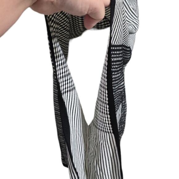 Chico's Black and White Oversized Patchwork Look Street Poncho‎ Size S / M - Picture 5 of 8